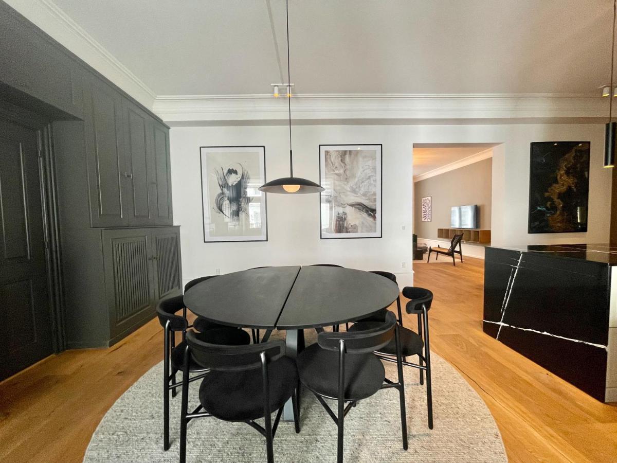 Beautiful 3 Bedroom Flat Next To The Marble Church Copenaghen Esterno foto