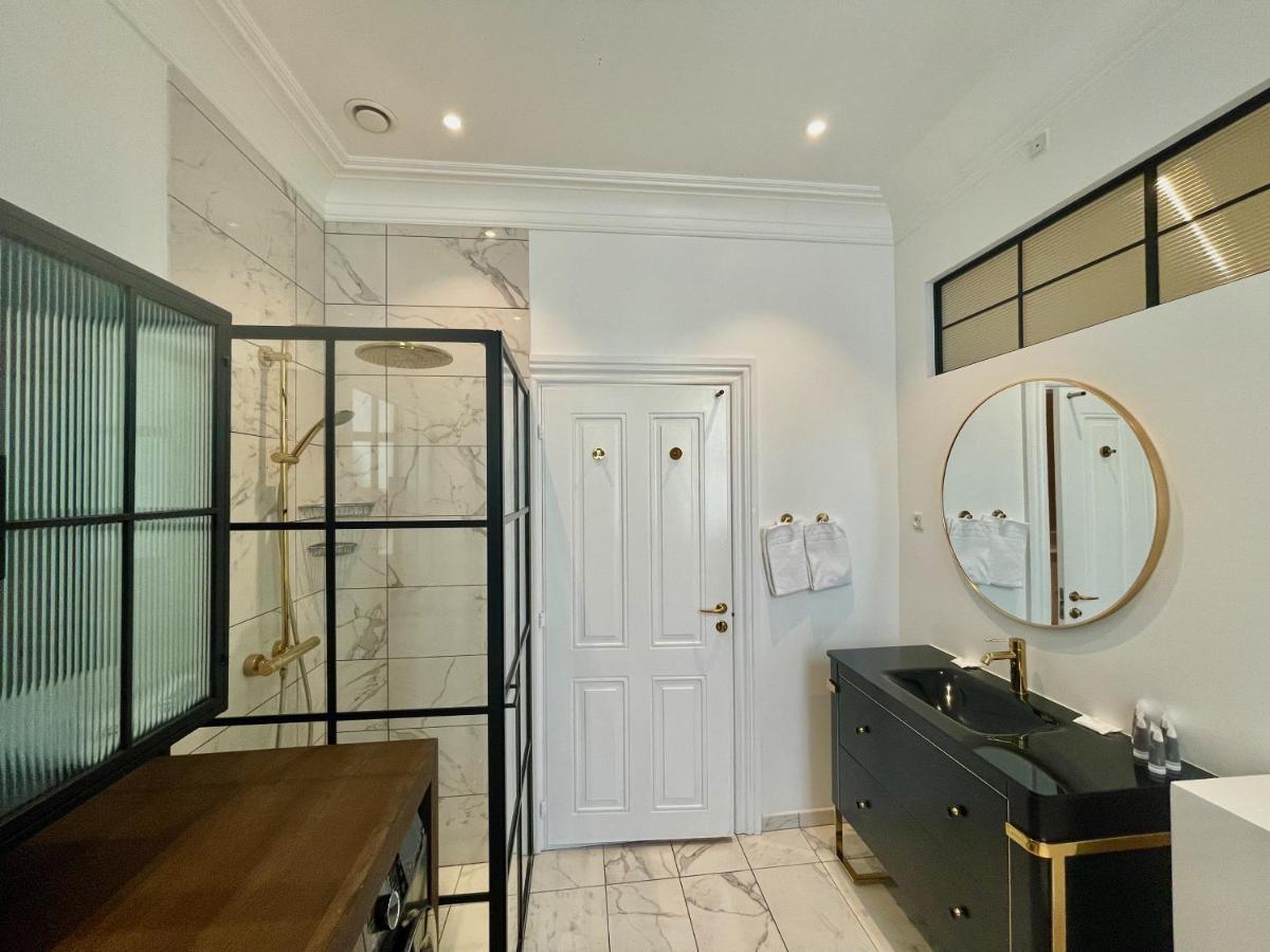 Beautiful 3 Bedroom Flat Next To The Marble Church Copenaghen Esterno foto